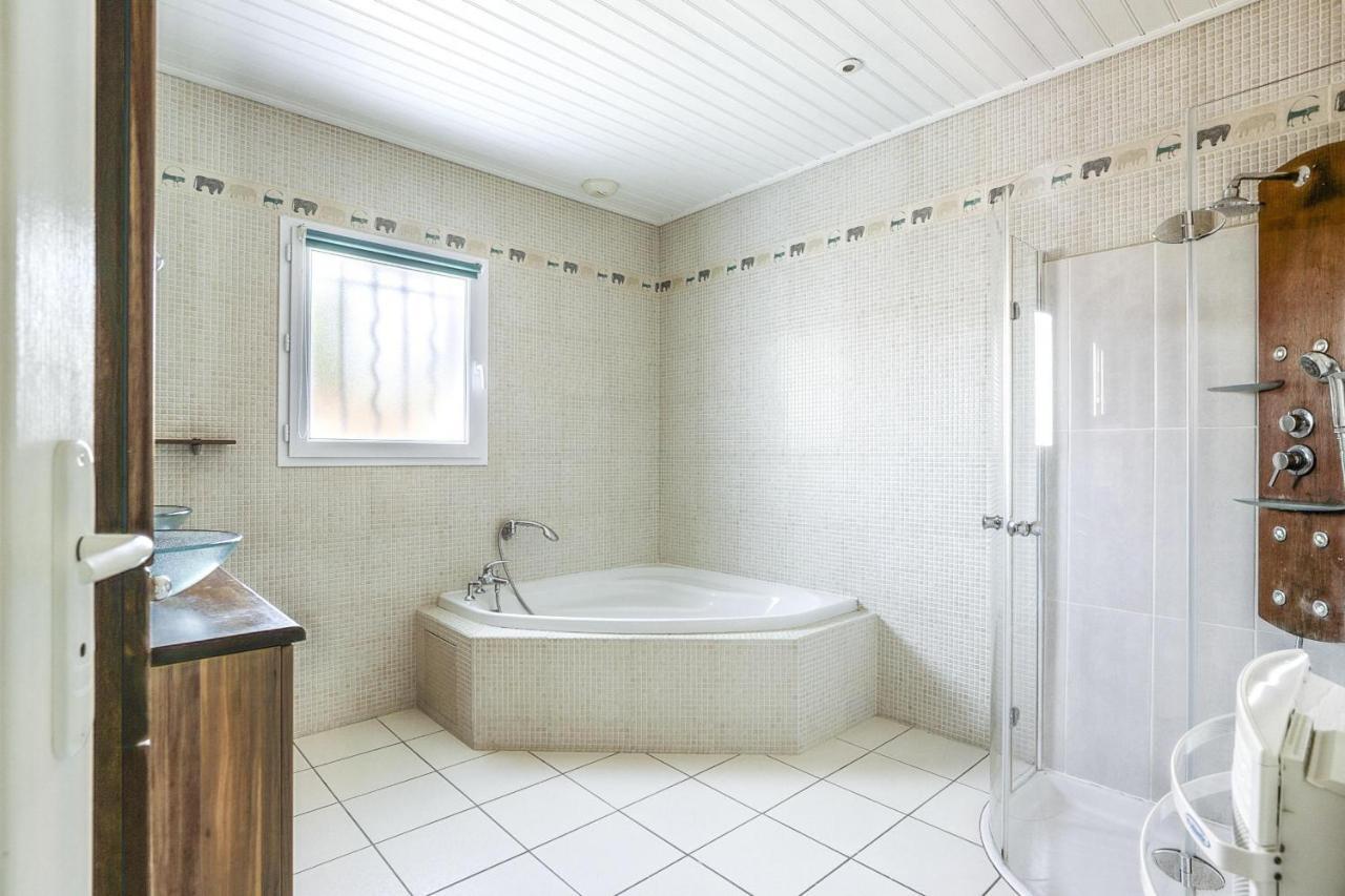 Maison Avec Piscine Pour 6 Personnes Les Sables-dʼOlonne Exterior foto